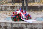Etická komise uctila památku obětí komunismu u památníku v Praze na Újezdě, 17. listopadu 2016